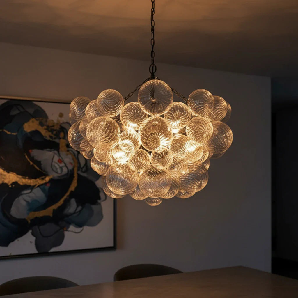 Kronleuchter im Mid-Century-Stil mit gerippten Glaskugeln und verstellbarer Aufhängung