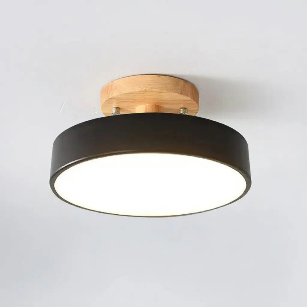 Plafonnier LED rond au design scandinave, en bois et métal
