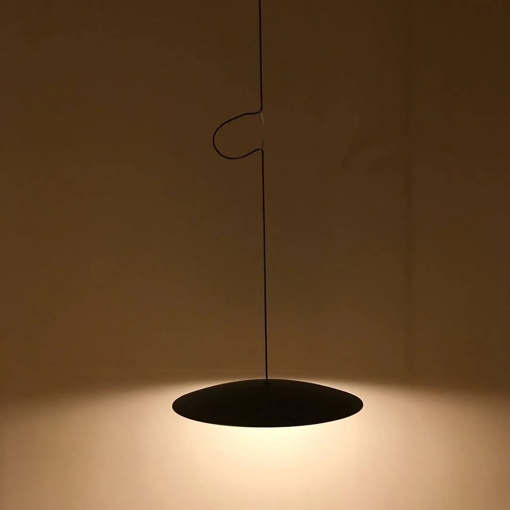 LED-Pendelleuchte mit schlankem Metallscheibenschirm für Ess- und Wohnzimmer