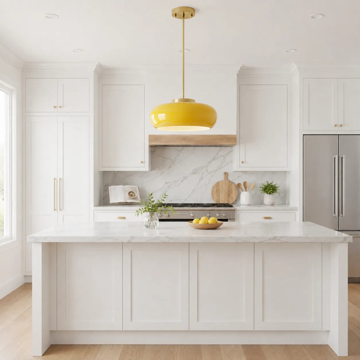 Küchenpendelleuchten mit Messing und Glasschirm im modernen nordischen Design