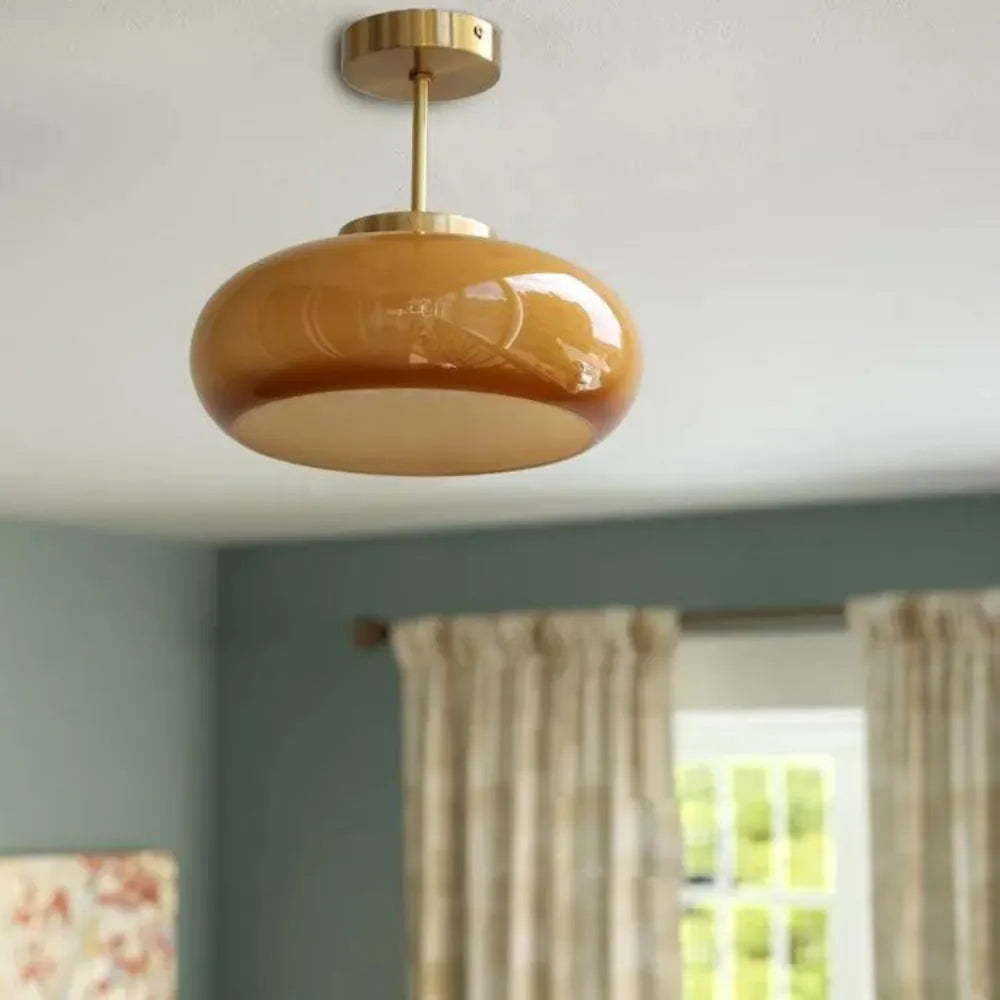 Küchenpendelleuchten mit Messing und Glasschirm im modernen nordischen Design