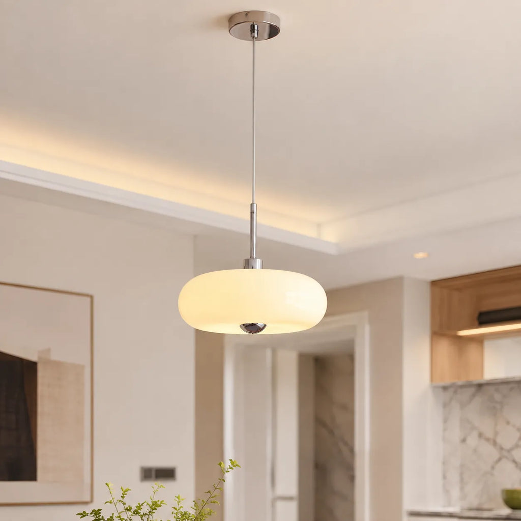 Küchenpendelleuchten mit Messing und Glasschirm im modernen nordischen Design