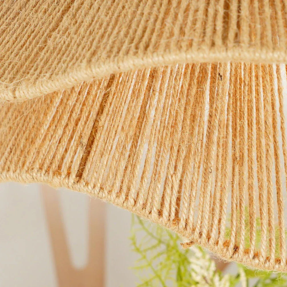 Handgeflochtene Pendelleuchte aus Jute im Boho-Stil für Esszimmer und Schlafzimmer