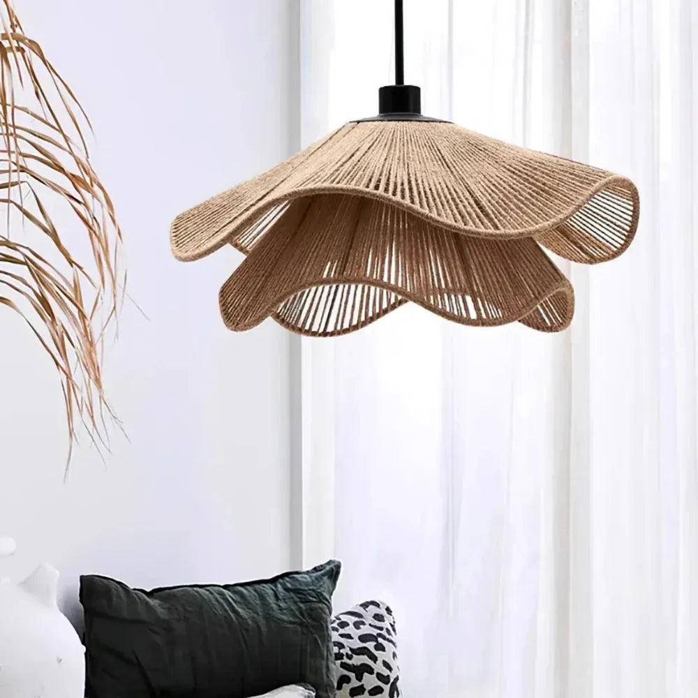Handgeflochtene Pendelleuchte aus Jute im Boho-Stil für Esszimmer und Schlafzimmer