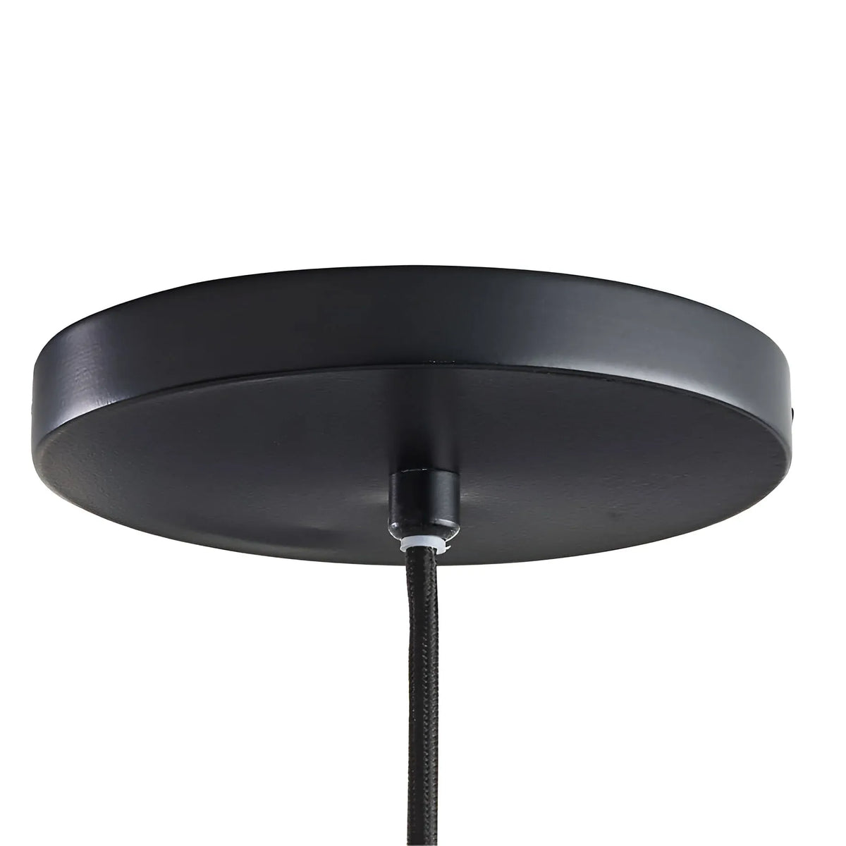 Lampada a sospensione Nina bohemien in rattan intrecciato a mano