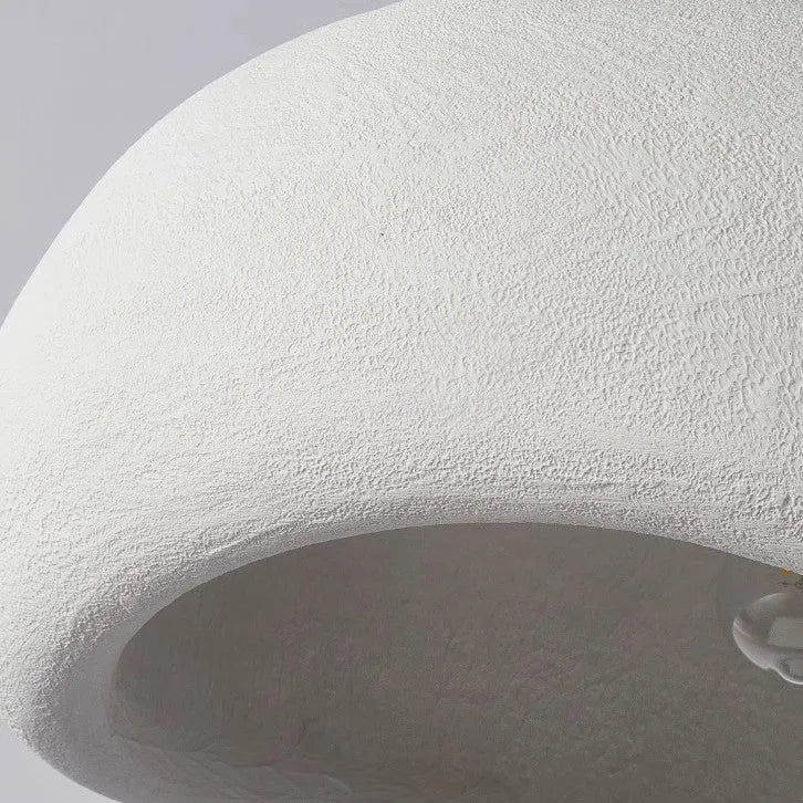 Suspension au design sculptural de nuage et à l’éclairage doux et diffus