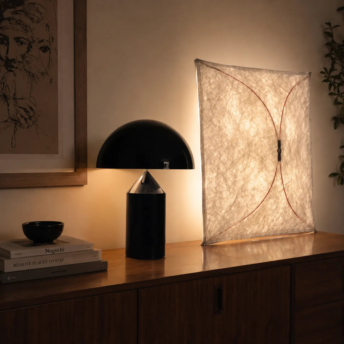 Küchen-Deckenleuchte mit lichtdurchlässigem Papierdiffusor und minimalistischem Metallrahmen