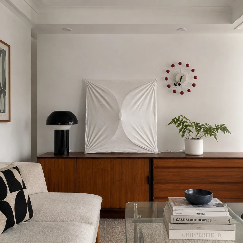 Küchen-Deckenleuchte mit lichtdurchlässigem Papierdiffusor und minimalistischem Metallrahmen