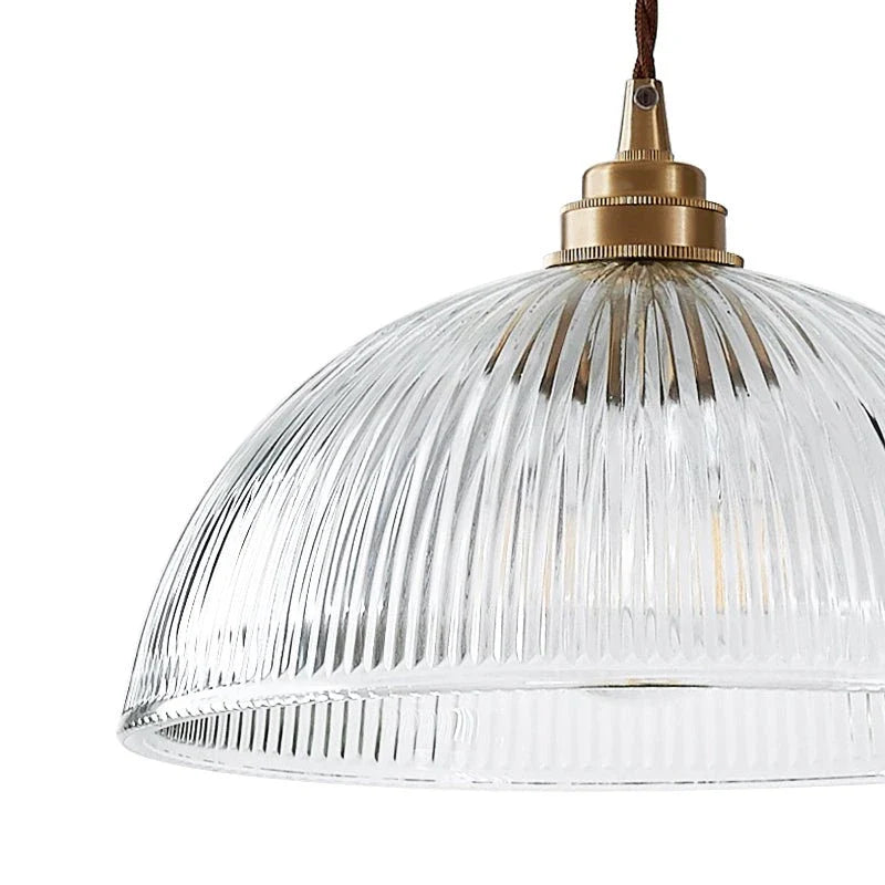 Greer Pendelleuchte im Landhausstil mit geripptem Glasdom