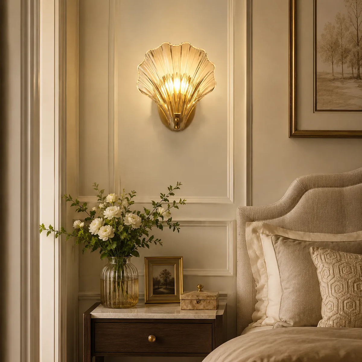 Lounge Wall Lights with Seashell Glass and Brass Accent Modern Sconce