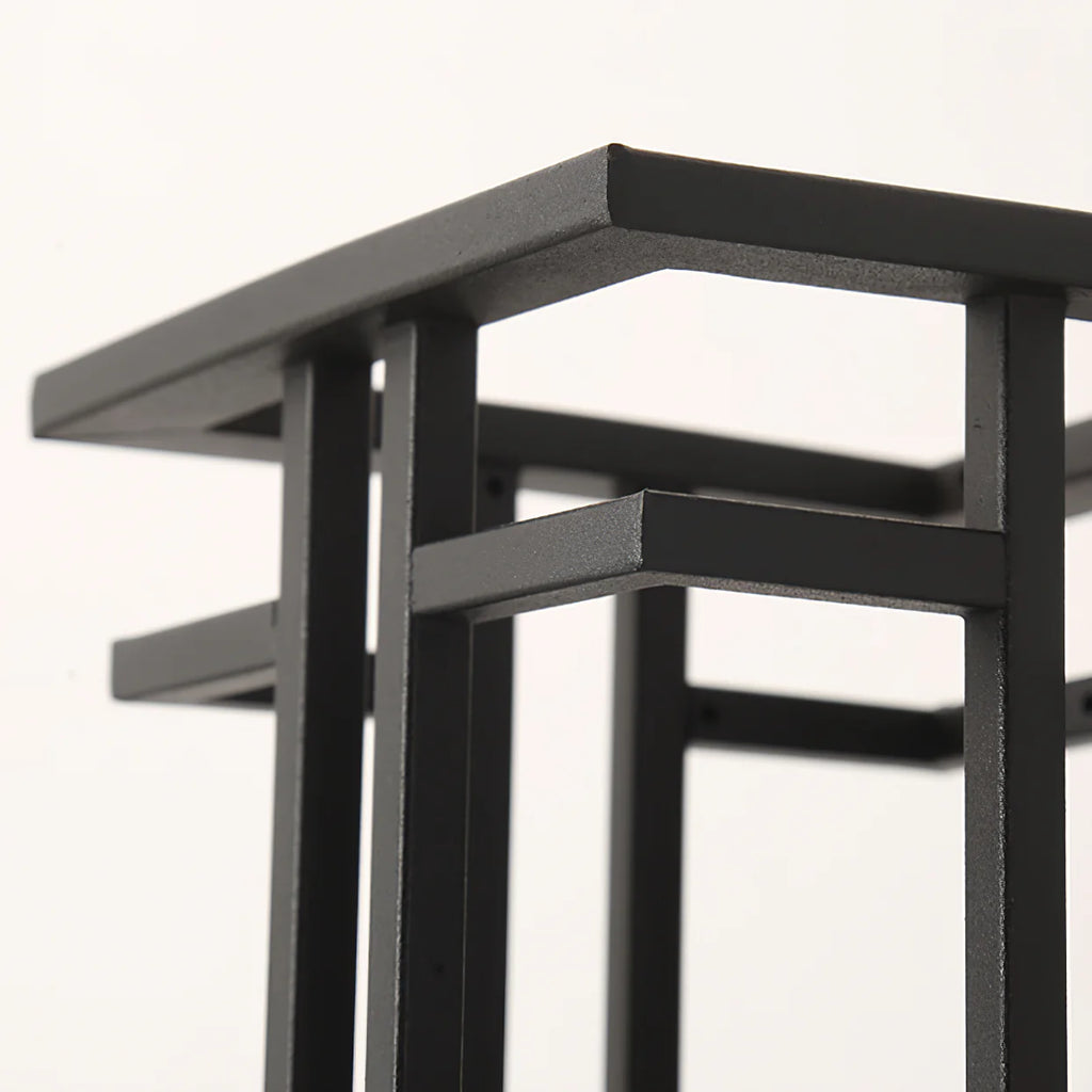 Aplique de pared para exteriores con vidrio esmerilado y estructura de hierro industrial, resistente a la intemperie