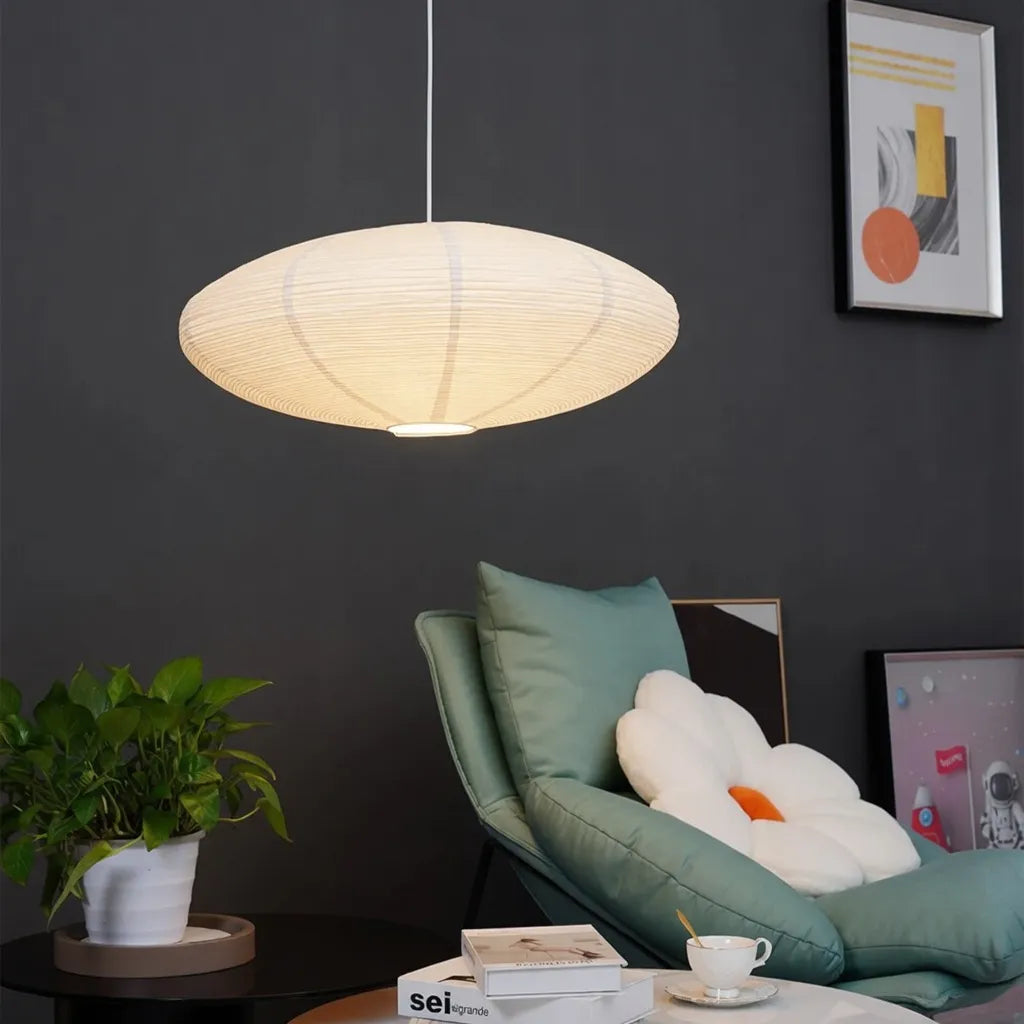 LED-Pendelleuchte mit skulpturalem Schirm aus Maulbeerpapier und modernem kantigem Design