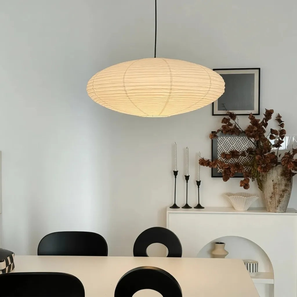 LED-Pendelleuchte mit skulpturalem Schirm aus Maulbeerpapier und modernem kantigem Design