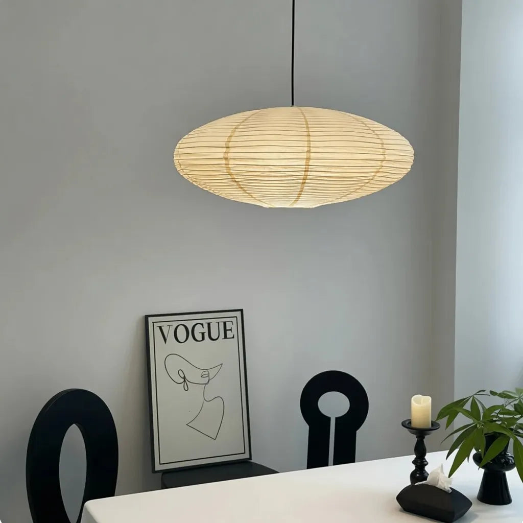 LED-Pendelleuchte mit skulpturalem Schirm aus Maulbeerpapier und modernem kantigem Design