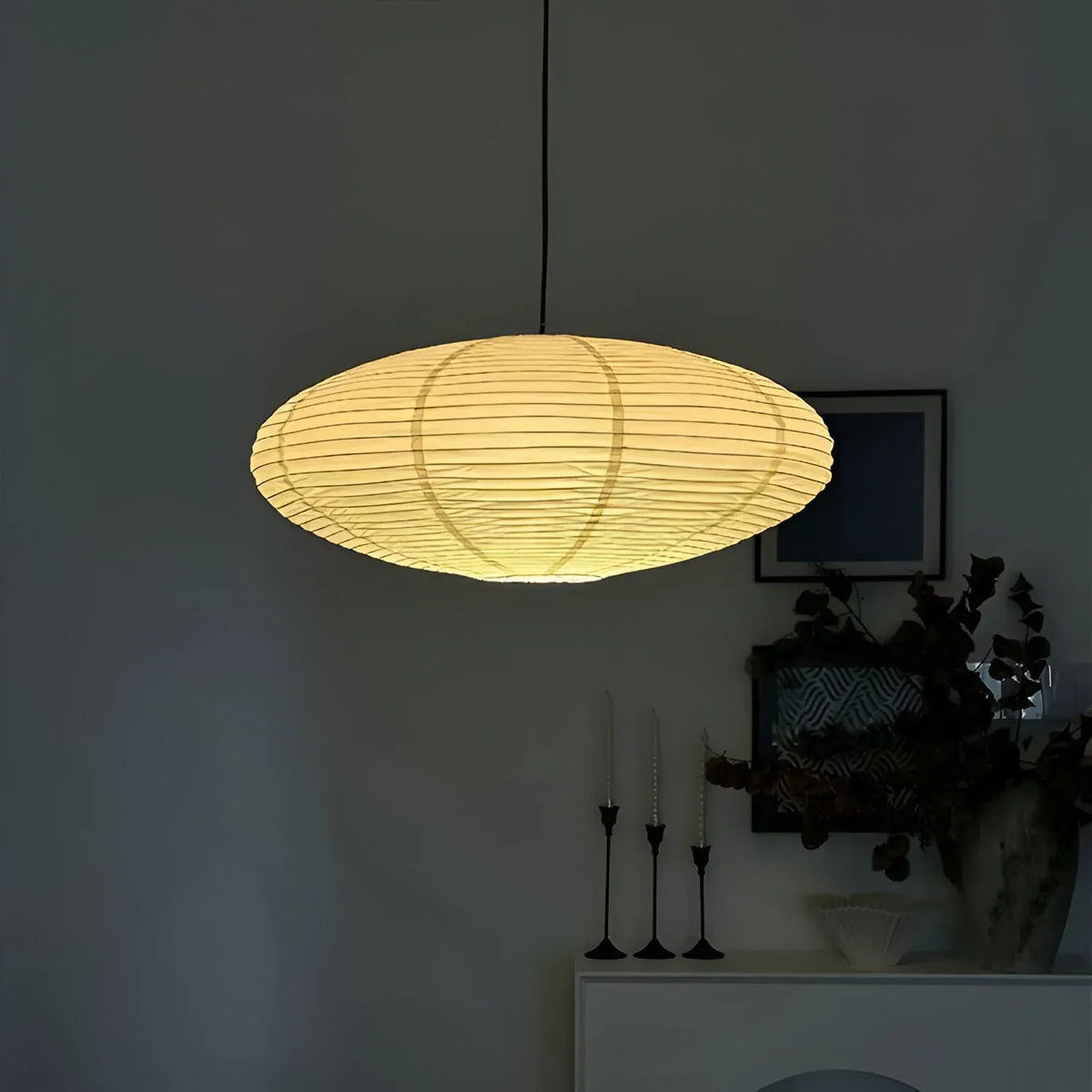 LED-Pendelleuchte mit skulpturalem Schirm aus Maulbeerpapier und modernem kantigem Design