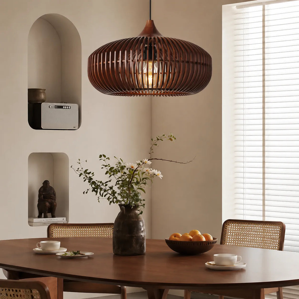 Lámparas colgantes de cocina con silueta de halo de madera natural, modernas y suspendidas del techo