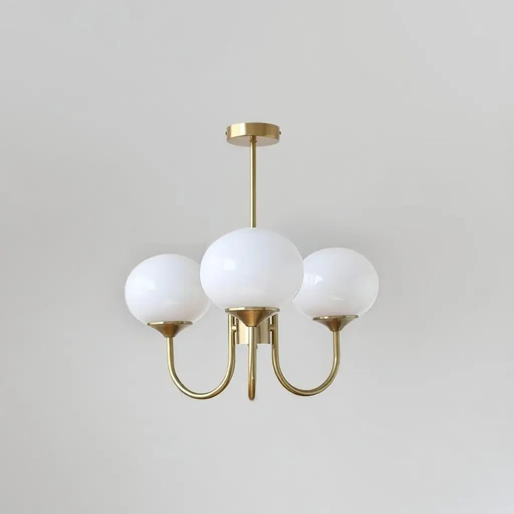 Glasblasen-Kronleuchter mit skulpturalen, mundgeblasenen Schirmen und modernem Lichtdesign
