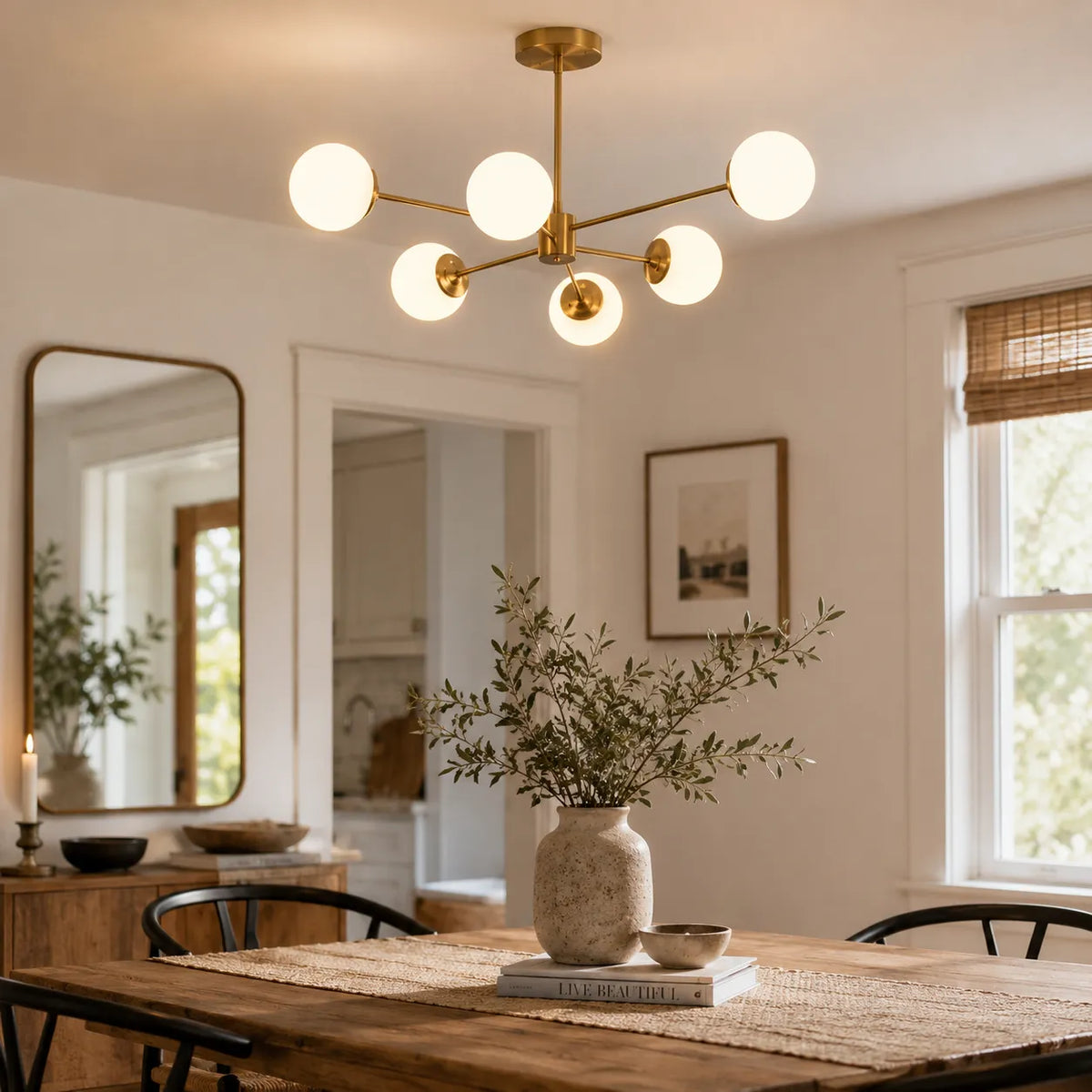 Kronleuchter im Mid-Century-Stil mit mattierten Glaskugeln, Sputnik-Design und mehreren Armen