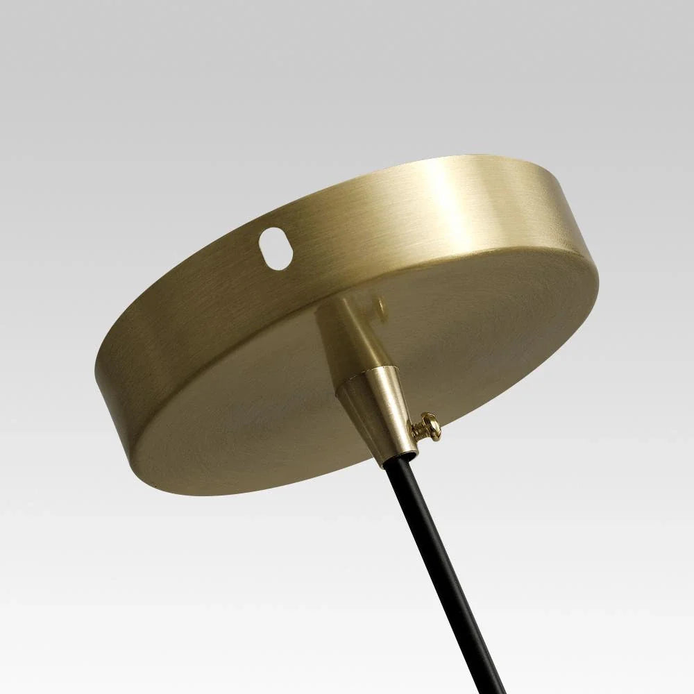 Vivian Mid-Century-industrielle Pendelleuchte mit Metallkuppel