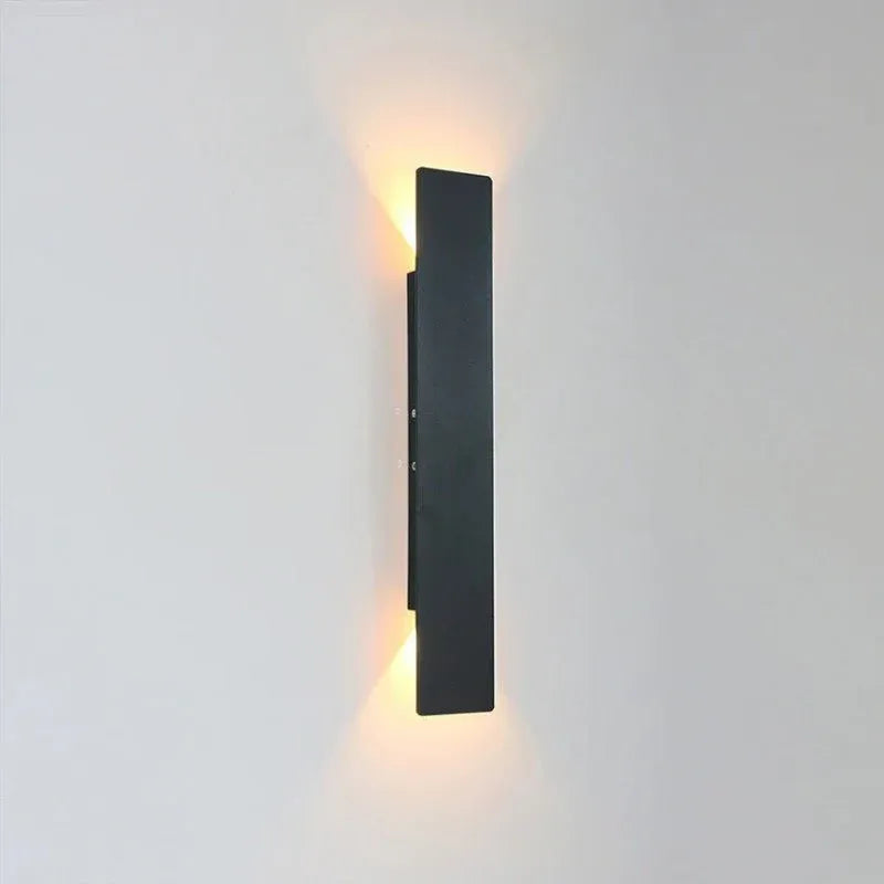 Minimalistische Aluminium-LED-Außenwandleuchte IP65 „Linden“