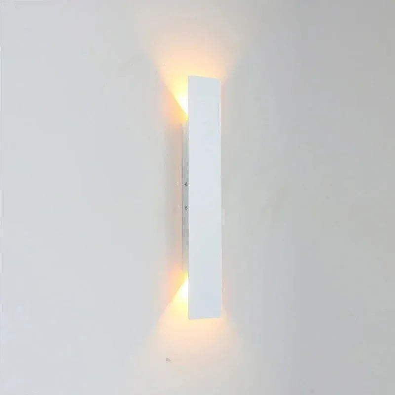 Minimalistische Aluminium-LED-Außenwandleuchte IP65 „Linden“