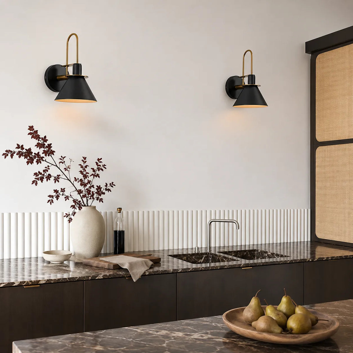 Moderne konische Metall-Wandleuchten für Lounge und Bett, gerichtet