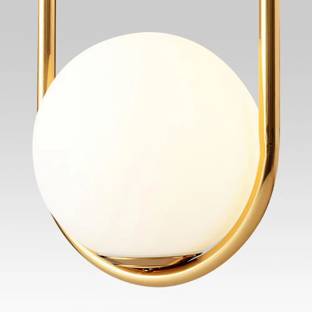 Pendelleuchte mit milchweißem Glaskugel-Lampenschirm und Metallrahmen für moderne Esszimmerbeleuchtung