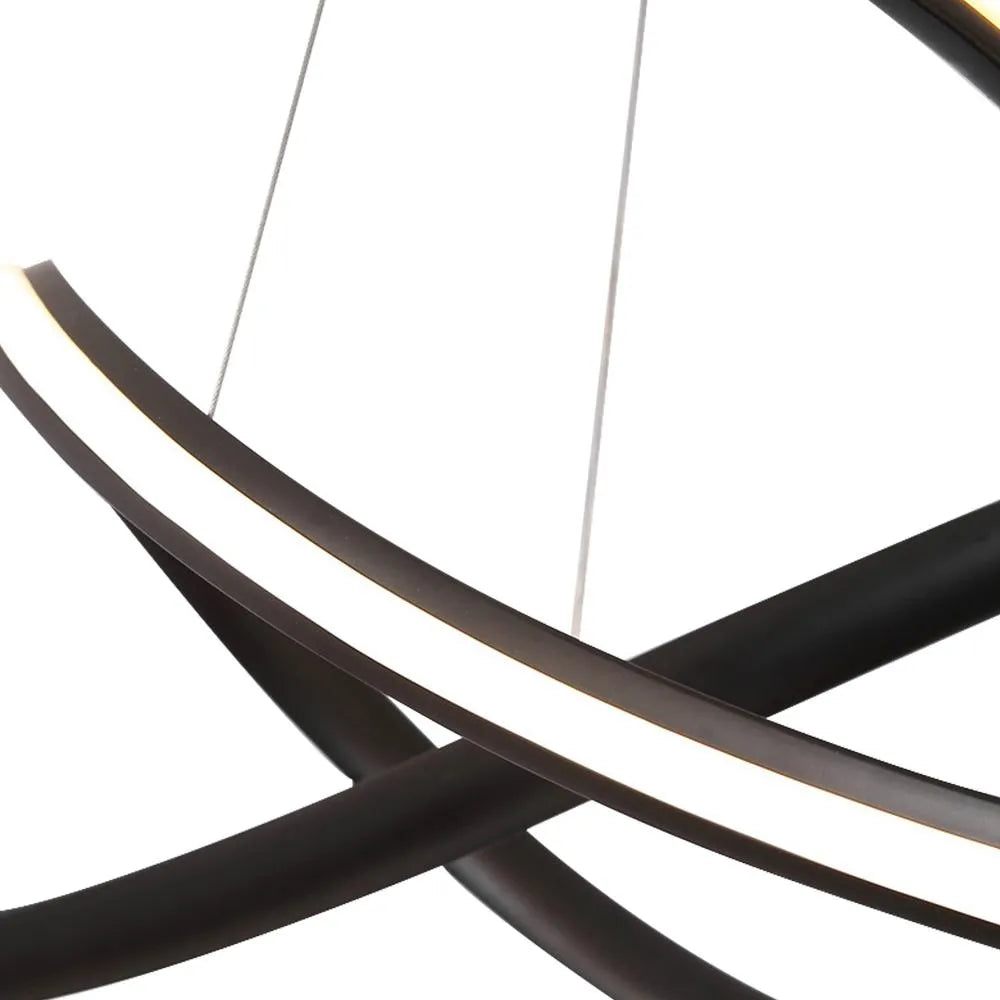 Suspension LED torsadée moderne à la forme sculpturale et à intensité variable
