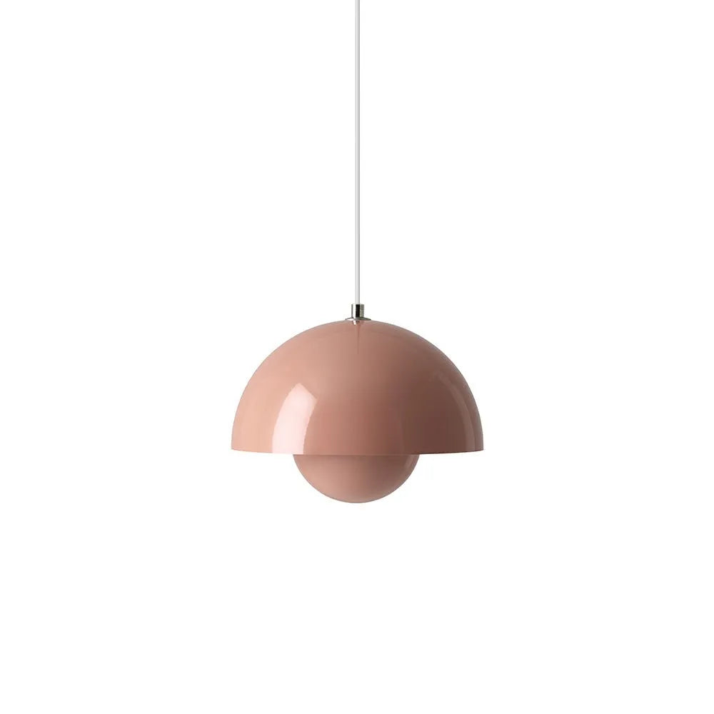 Lampada a sospensione con cavo regolabile e design in metallo ispirato a un fungo