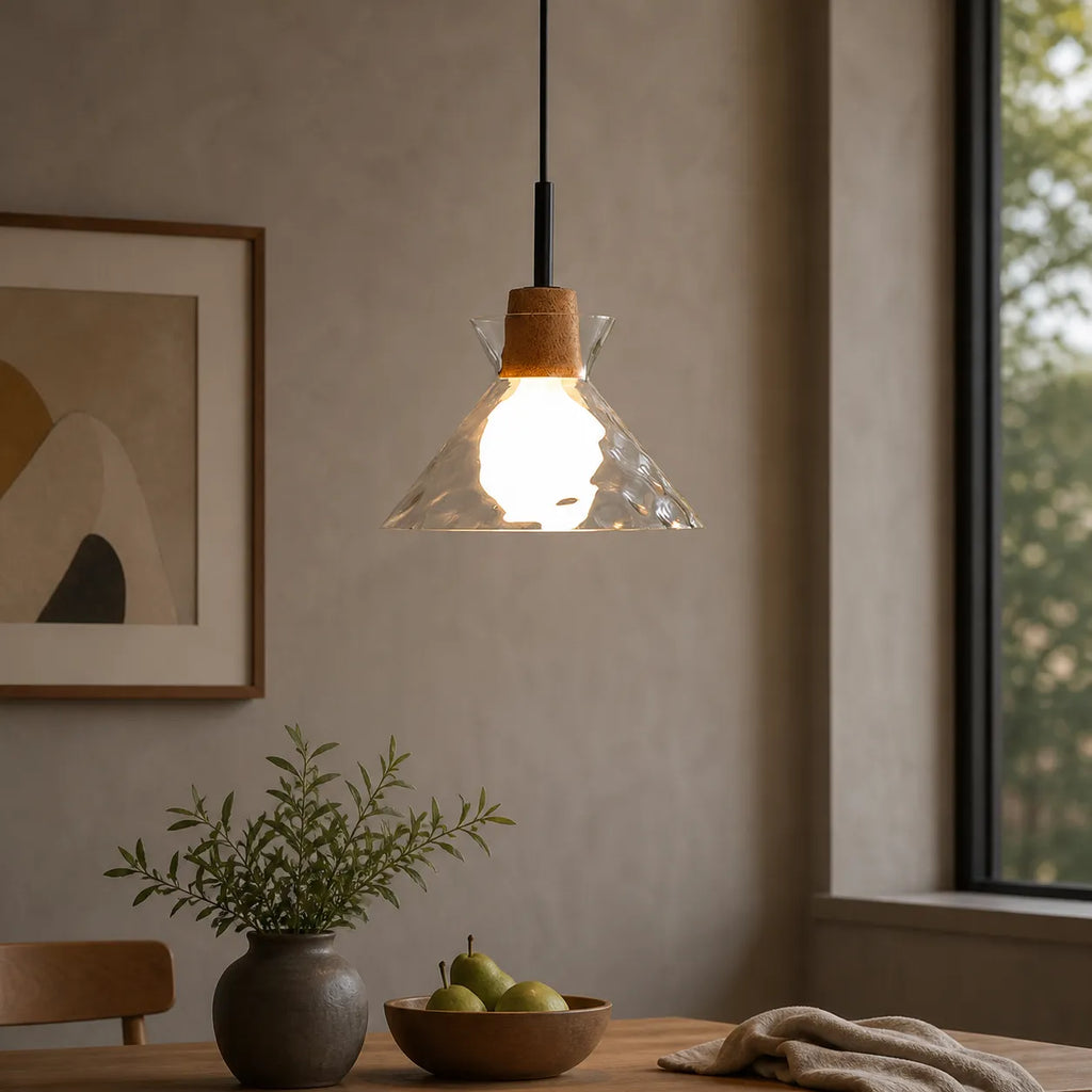 Pendelleuchte mit klarer Glaskuppel und Holzakzent für Wohnzimmer, Esszimmer und Küche
