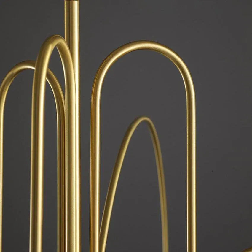 Pendelleuchte mit mundgeblasenem Glasschirm und Metallrahmen für Ess- und Wohnzimmer