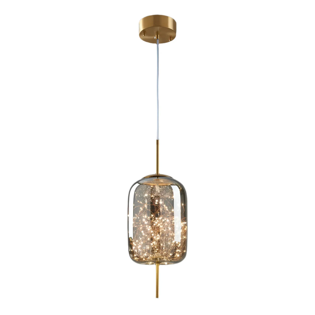 Pendelleuchte mit skulpturalen Glasformen und höhenverstellbarer Aufhängung für moderne Esszimmer