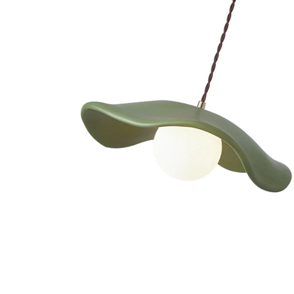 Pendant Light with Sculptural Resin Design and Adjustable Suspension for Dining Room