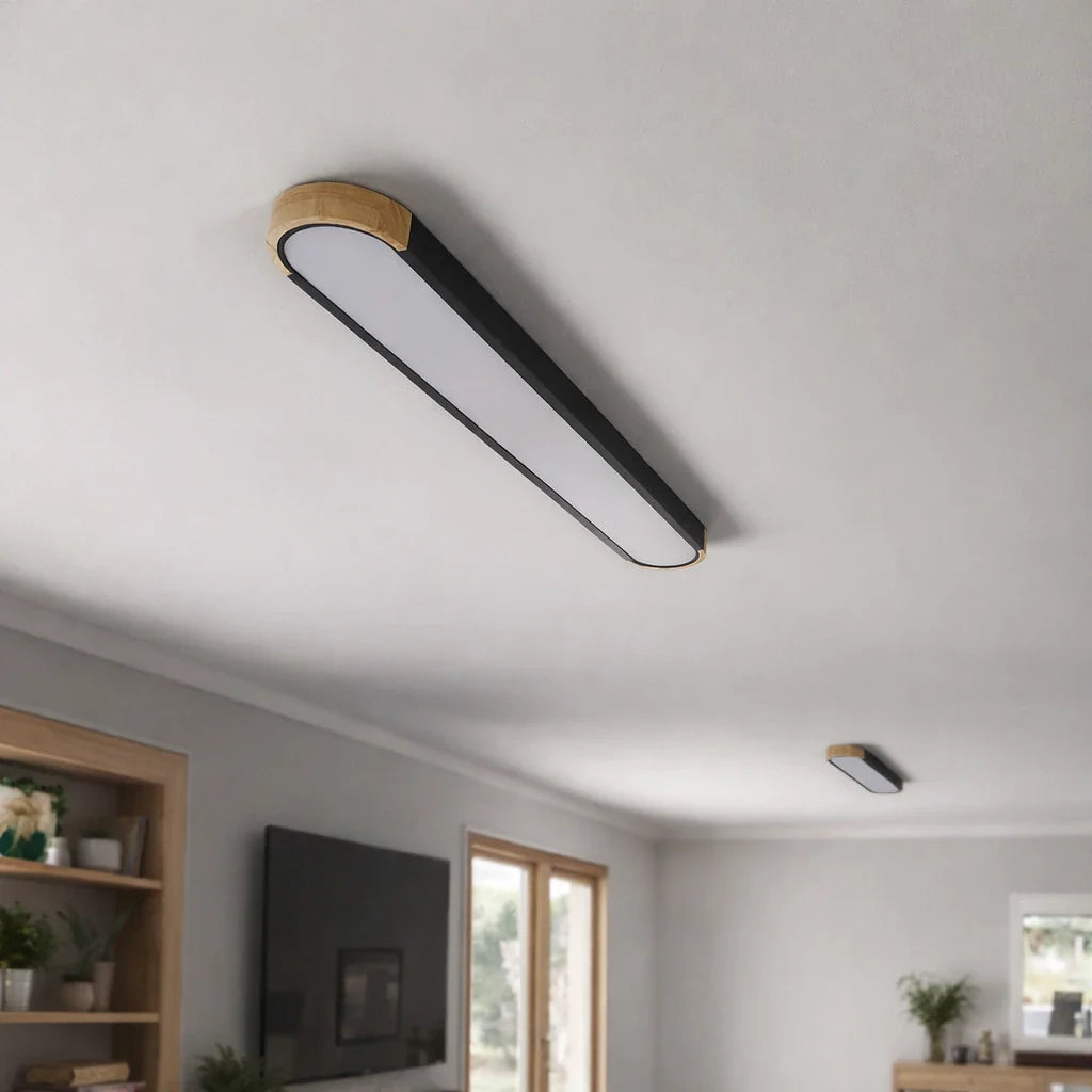 Plafonnier LED avec détail ovale en bois