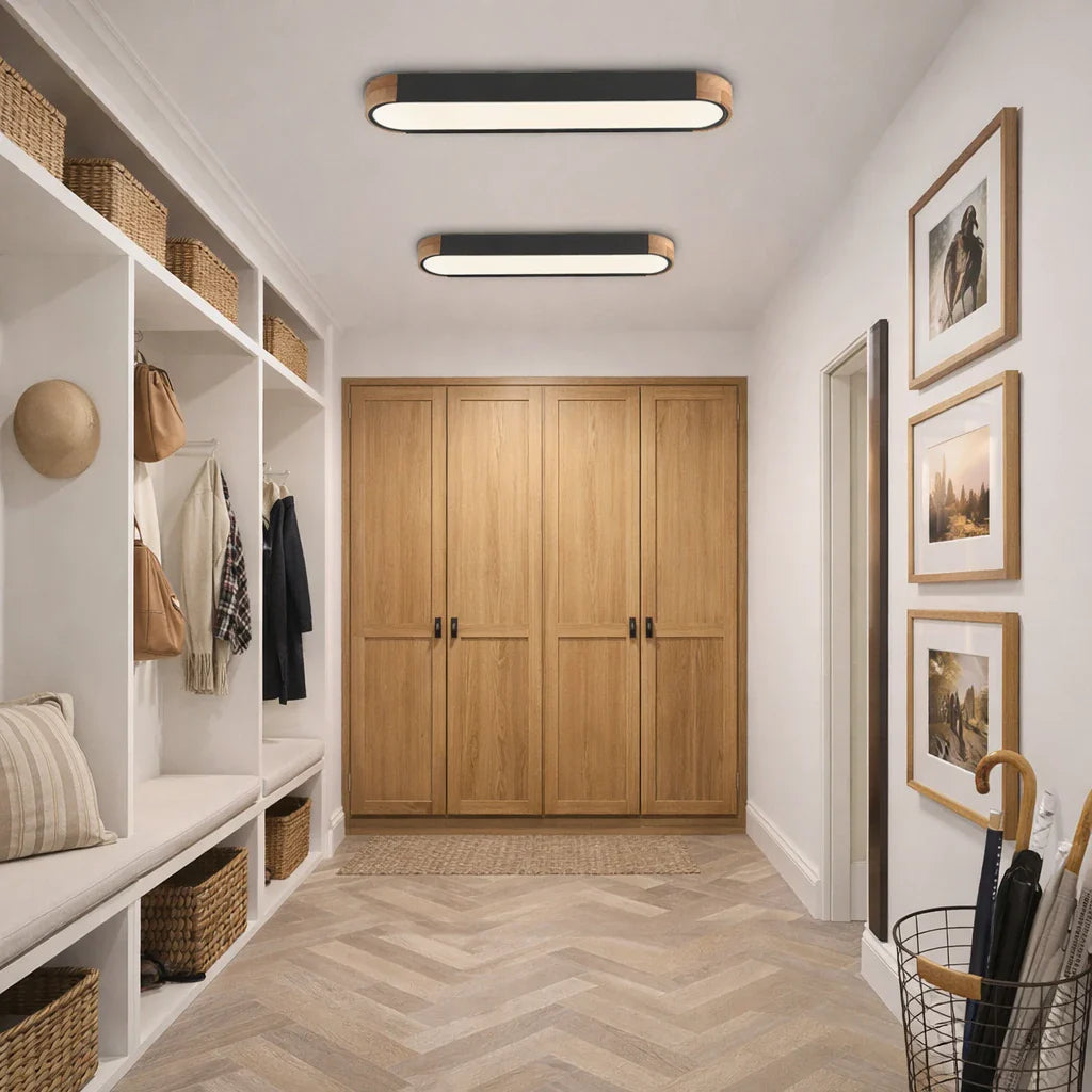Plafonnier LED avec détail ovale en bois