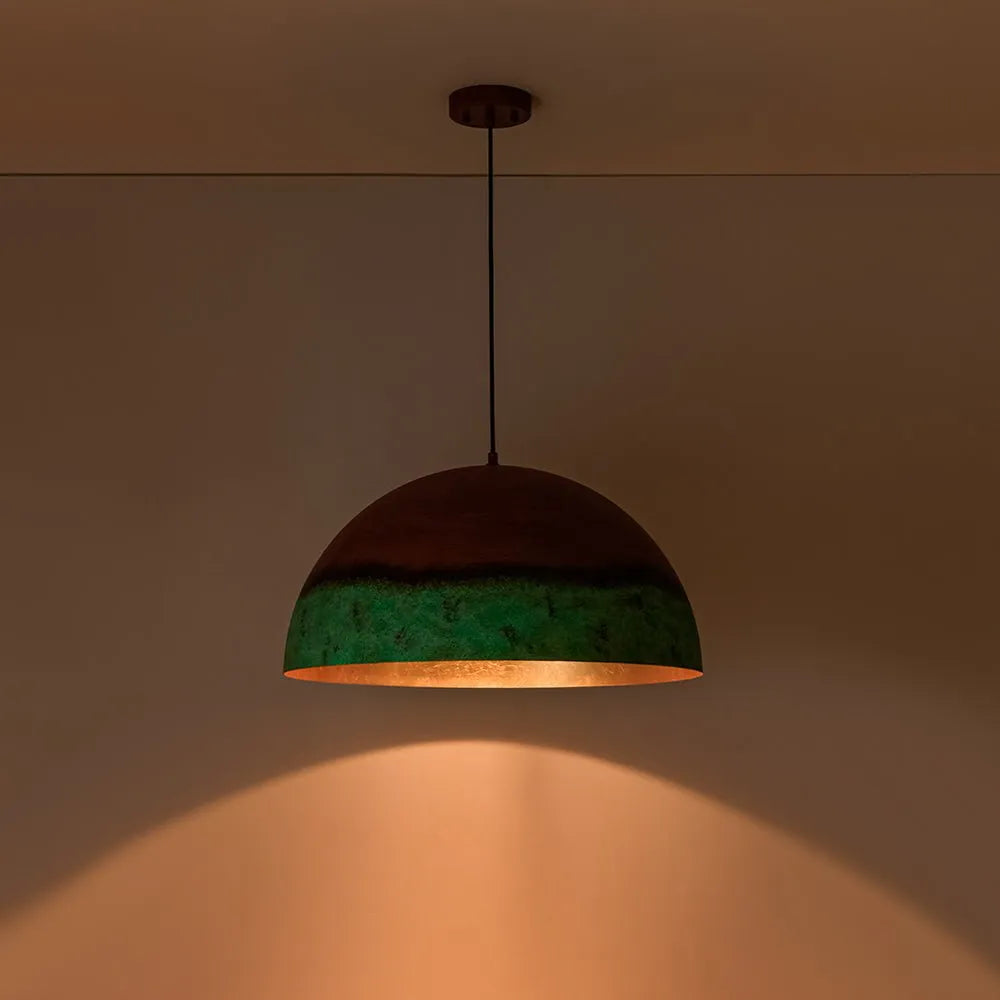 Perla Pendelleuchte im Landhausstil mit Kupfer- und grüner Domkuppel