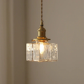 Suspension avec verre texturé à la main et éléments en laiton antique