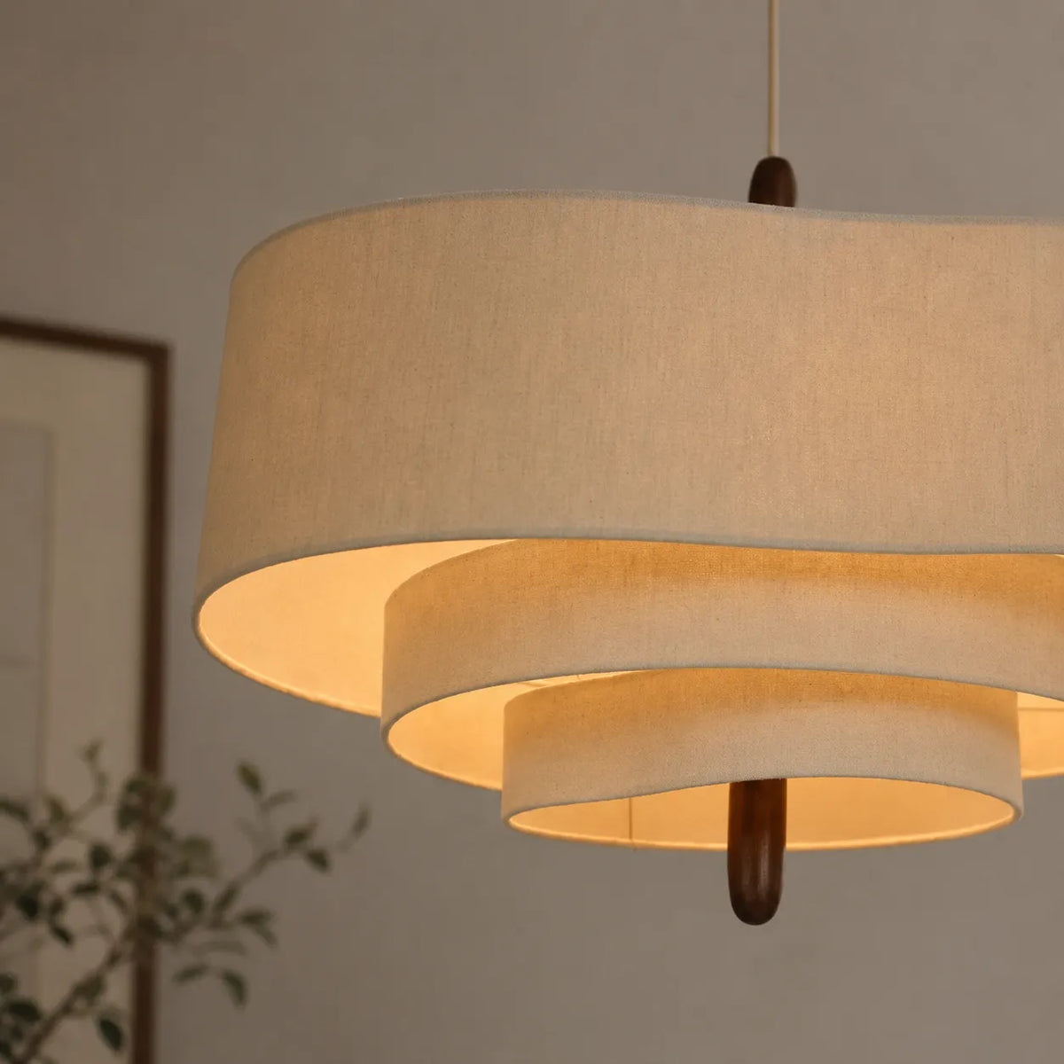Suspension en tissu à étages pour la salle à manger et un éclairage d’ambiance moderne