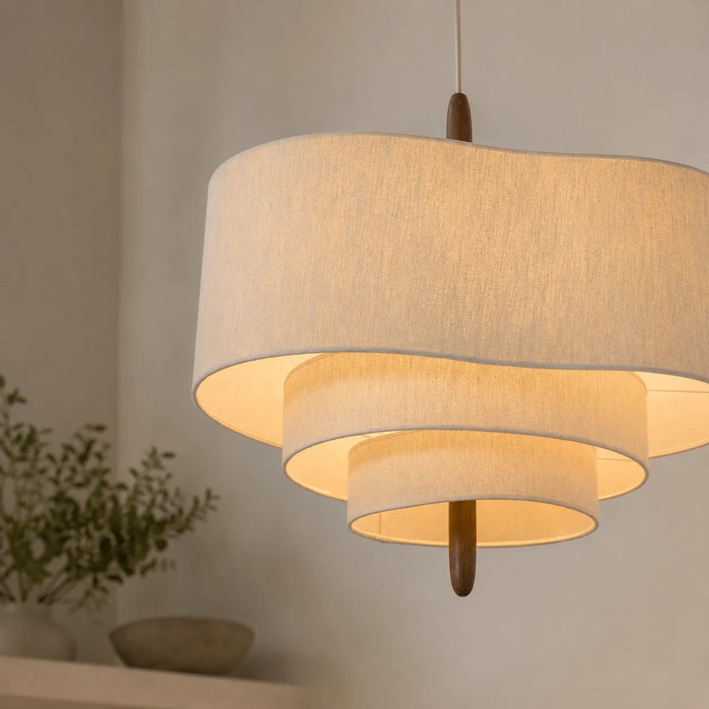 Suspension en tissu à étages pour la salle à manger et un éclairage d’ambiance moderne
