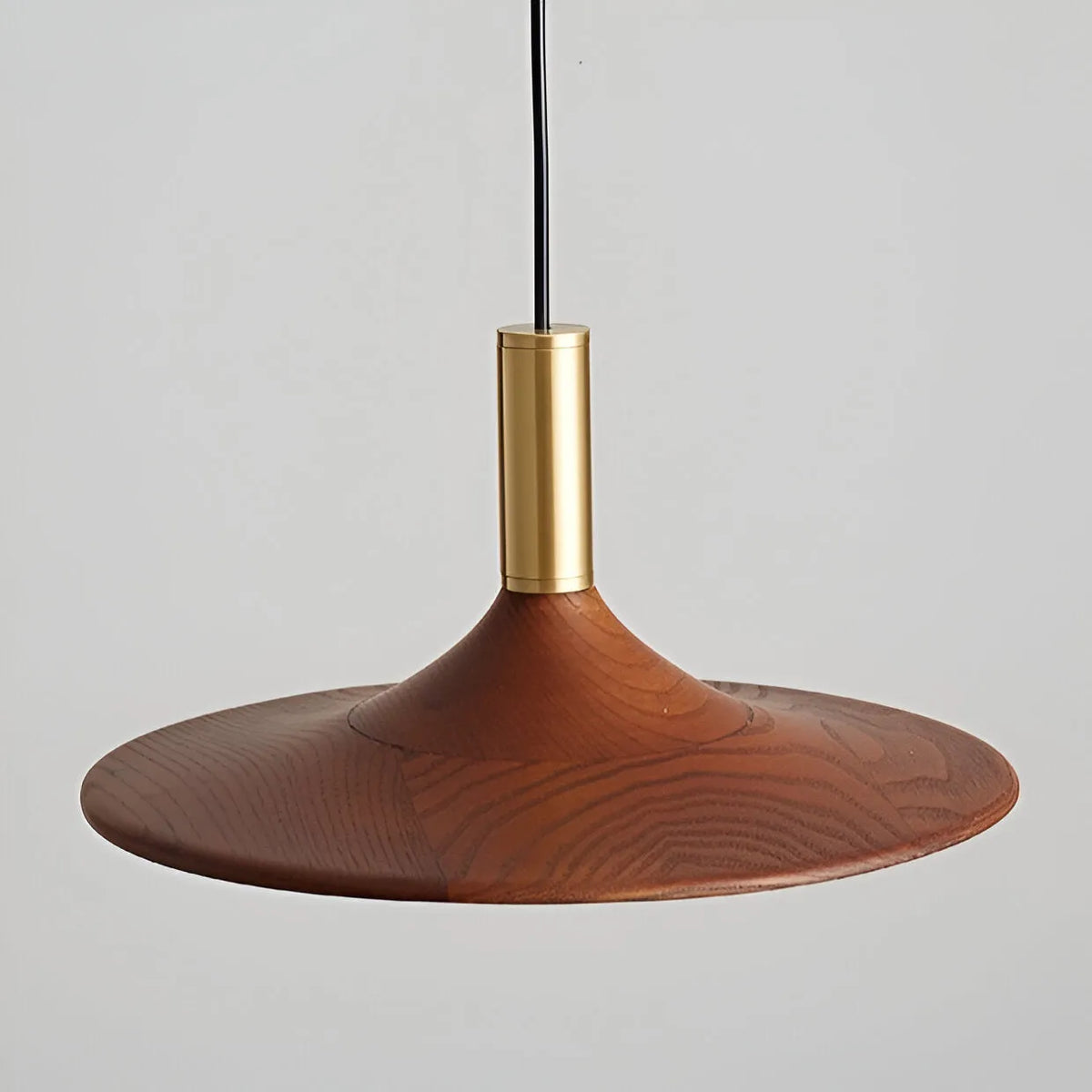 Lámpara colgante LED con pantalla de hierro con acabado de nogal y suspensión ajustable para cocina y comedor