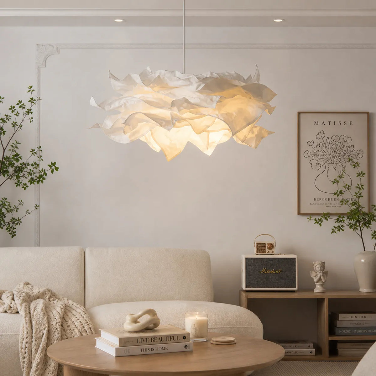 Suspension avec abat-jour en papier inspiré des nuages et lumière d’ambiance LED chaleureuse