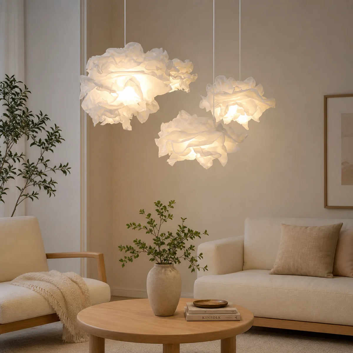 Suspension avec abat-jour en papier inspiré des nuages et lumière d’ambiance LED chaleureuse