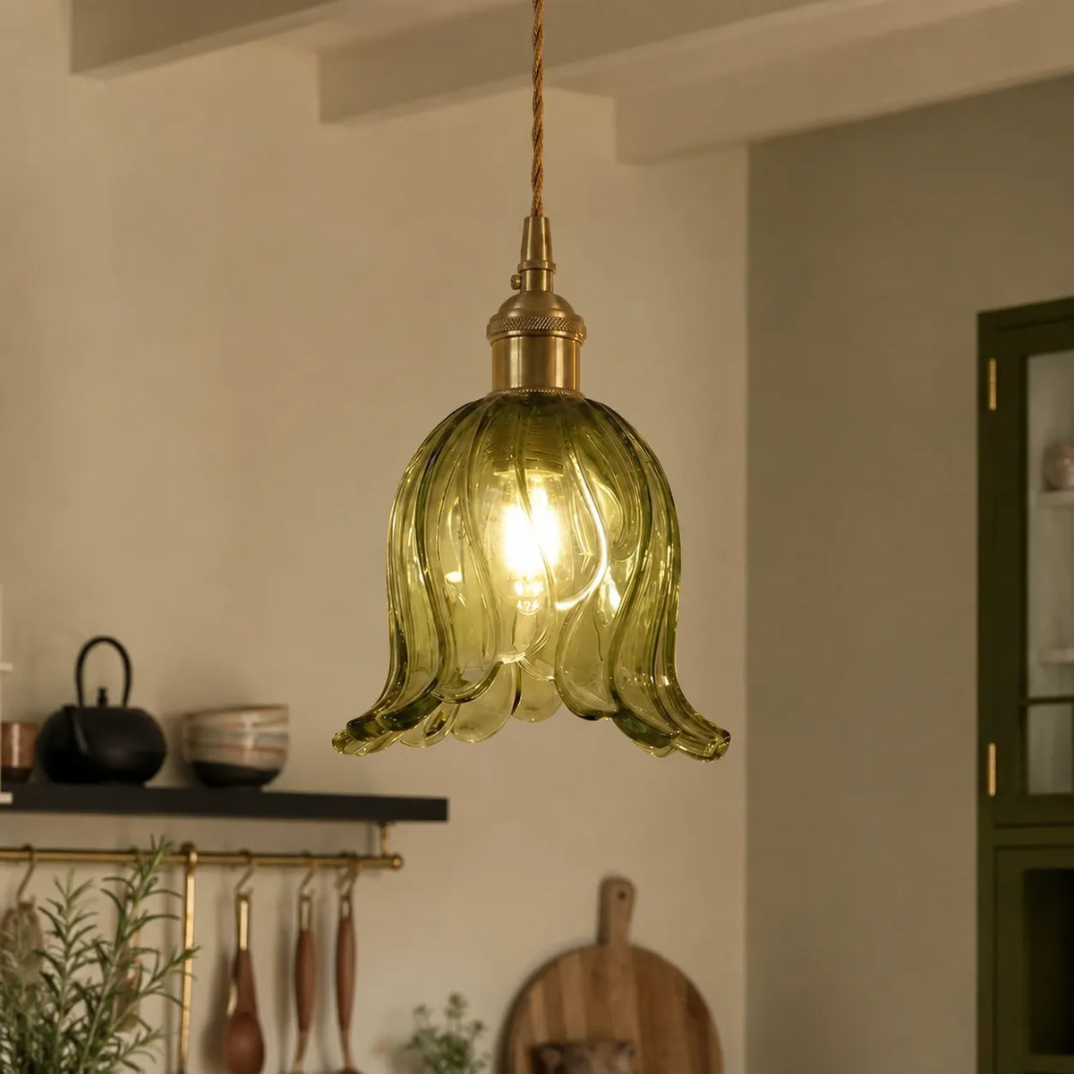 Runa Vintage Ribbed Glass Flower Pendant Light