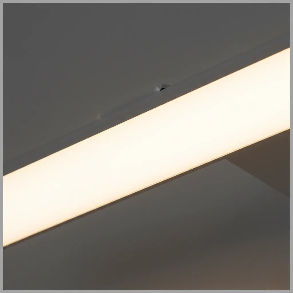 Battery LED Picture Light with Adjustable Rotating Head and Rechargeable Wireless Design