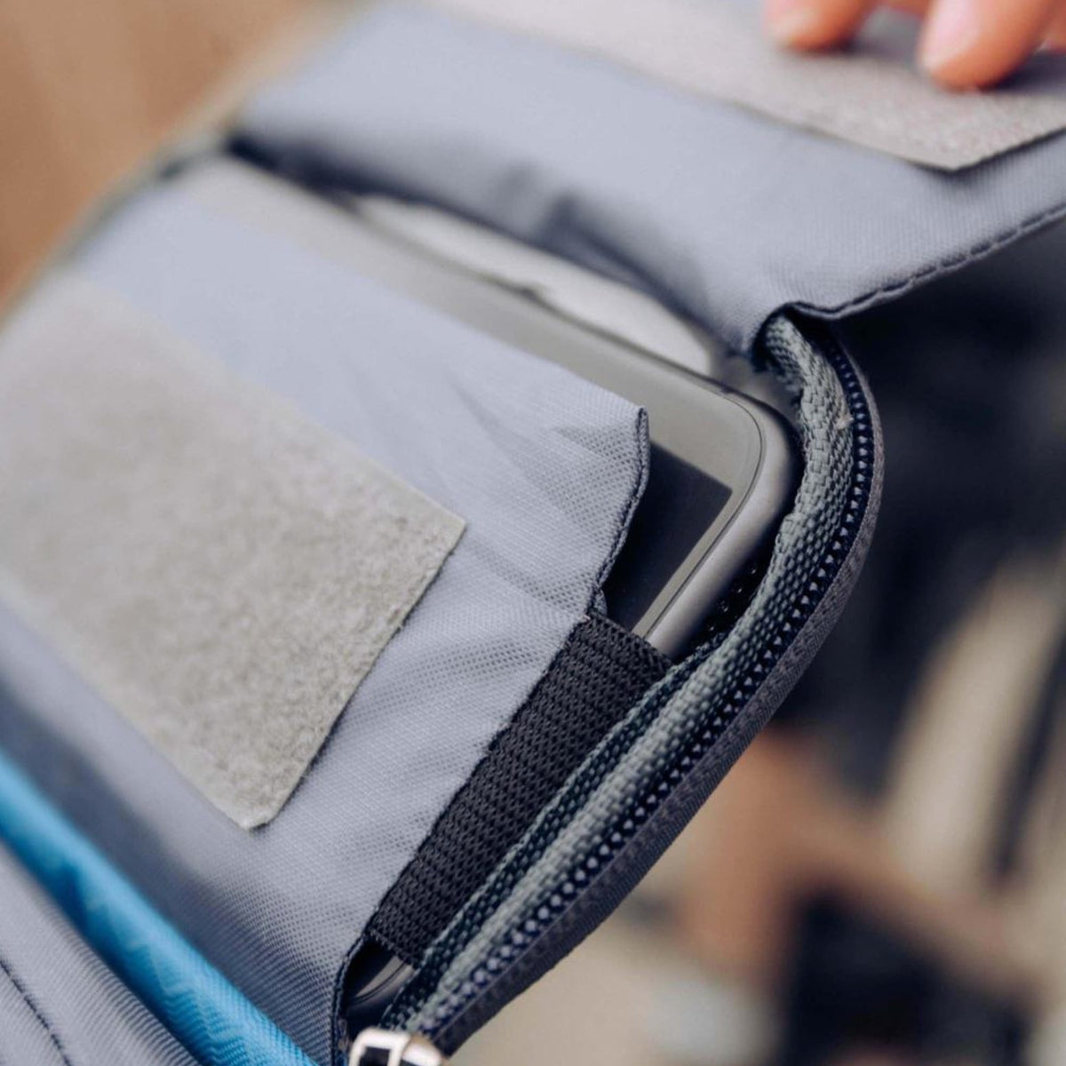 Bike Handlebar Bag with Touchscreen Phone Holder and Reflective Trim - Image 8