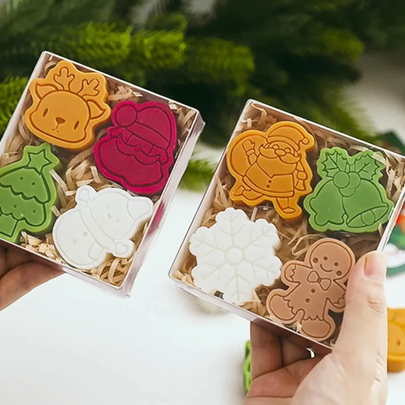 Christmas Candle for Home with Festive Shaped Designs and Scented Gift Set - Image 4