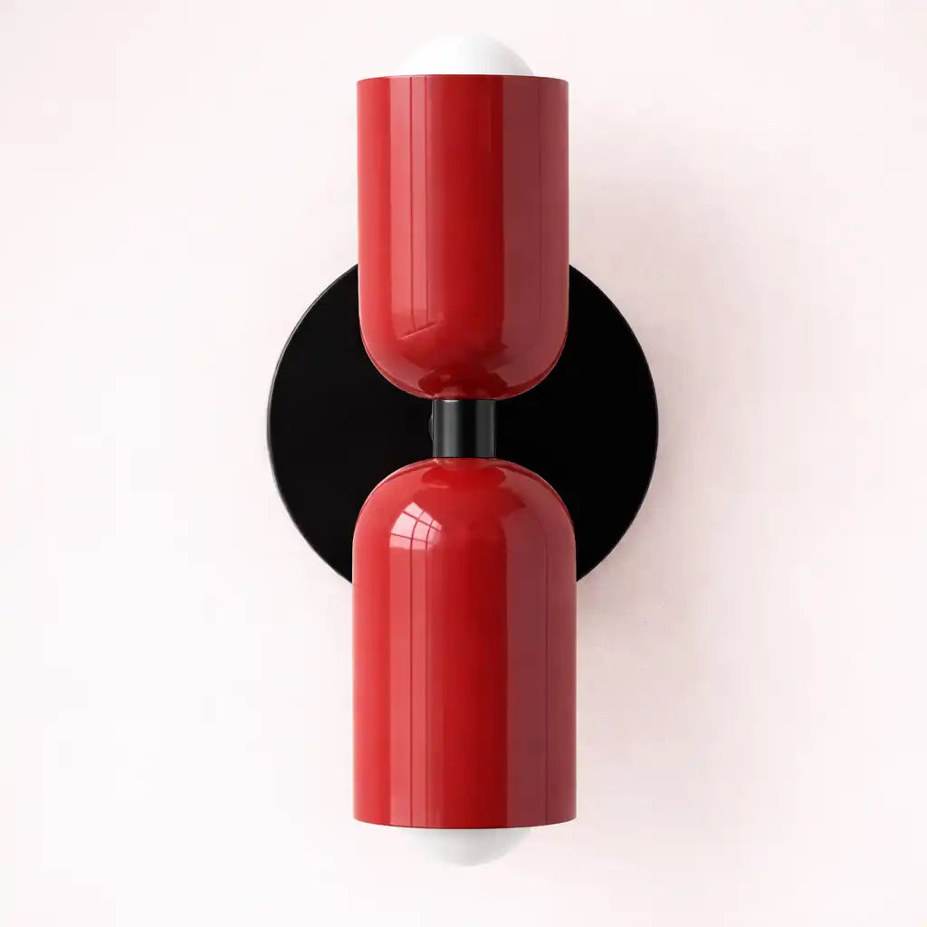 Wandbeleuchtung mit weich gestreutem Glas und minimalistischem Design