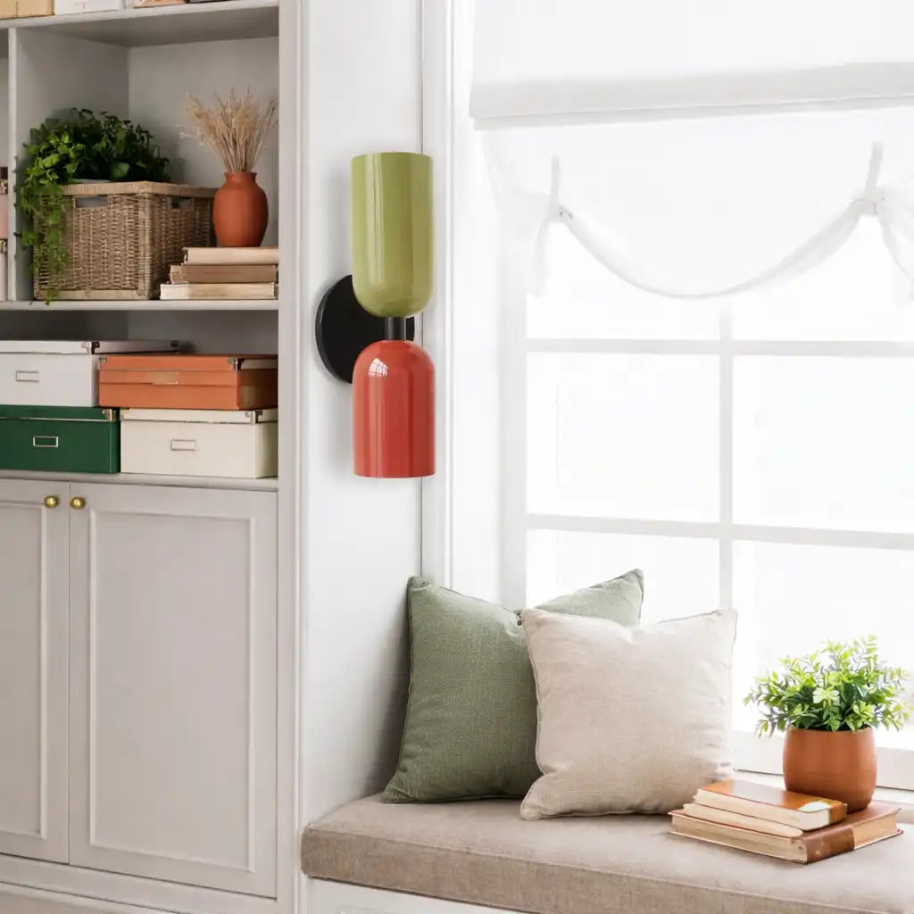 Wandbeleuchtung mit weich gestreutem Glas und minimalistischem Design