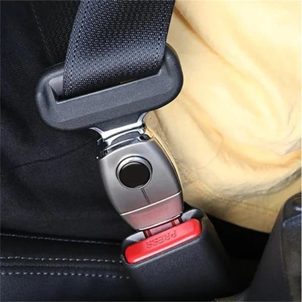 Kids' Seat Belt Buckle Extender for Cars with Universal Adapter and Easy Installation - Image 4