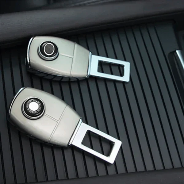 Kids' Seat Belt Buckle Extender for Cars with Universal Adapter and Easy Installation - Image 5
